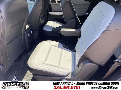 Used 2021 Ford Explorer XLT w/ Equipment Group 202A RWD image 46