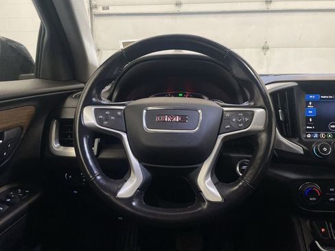 Used 2020 GMC Terrain SLE w/ Driver Convenience Package image 5