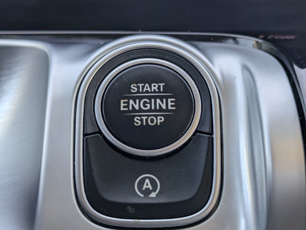 Used 2022 Mercedes-Benz GLB 250 image 36