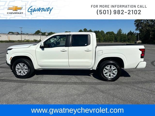Used 2024 Nissan Frontier SV w/ SV Convenience Package AWD/4WD image 8