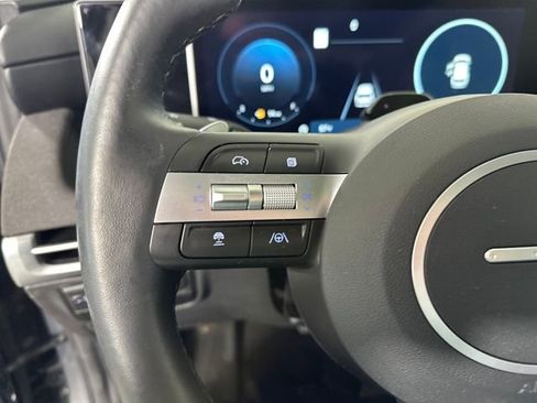 Used 2025 Hyundai Tucson Limited image 15