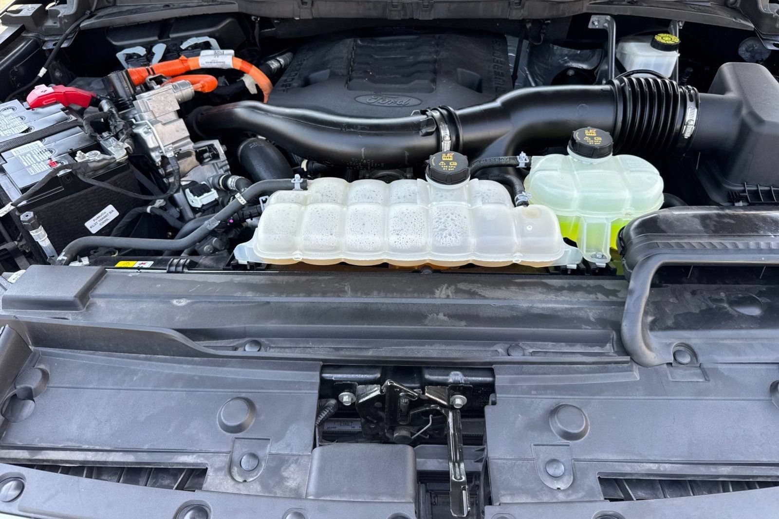 Used 2023 Ford F150 4x4 SuperCrew Hybrid image 40