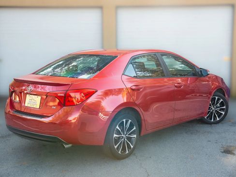 Used 2019 Toyota Corolla SE image 10