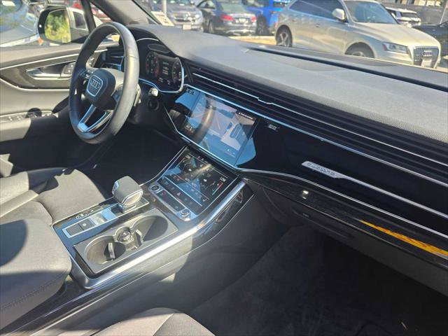 Used 2022 Audi Q7 2.0T Premium Plus AWD/4WD image 11