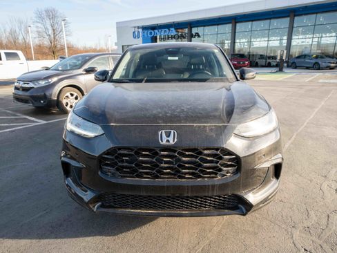 New 2026 Honda HR-V EX-L image 2