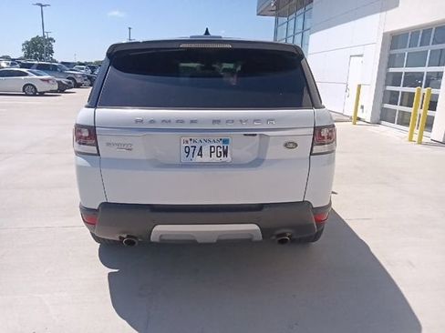 Used 2017 Land Rover Range Rover Sport HSE AWD/4WD image 4