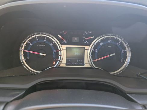 Used 2016 Toyota 4Runner SR5 image 27