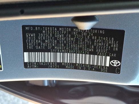 Used 2024 Toyota Corolla LE image 27