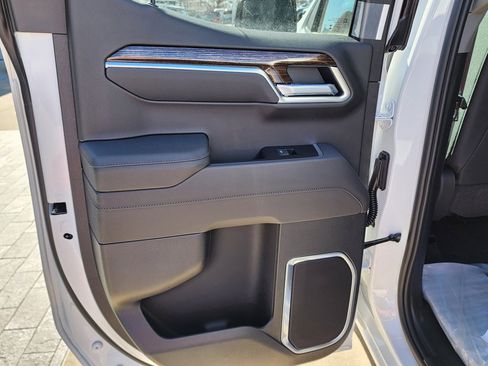 New 2026 GMC Sierra 1500 Elevation image 40