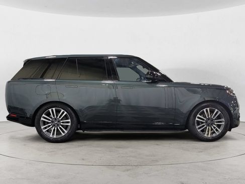 Used 2023 Land Rover Range Rover SE AWD/4WD image 6