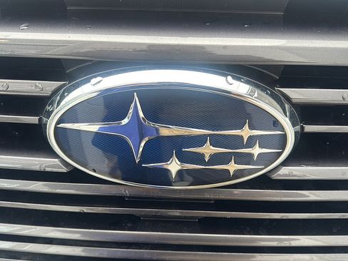 Used 2022 Subaru Ascent Limited w/ Technology Package image 54