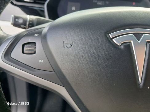 Used 2019 Tesla Model X 100D image 30