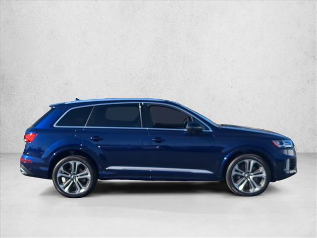 Used 2021 Audi Q7 3.0T Premium Plus w/ Premium Plus Package AWD/4WD image 4