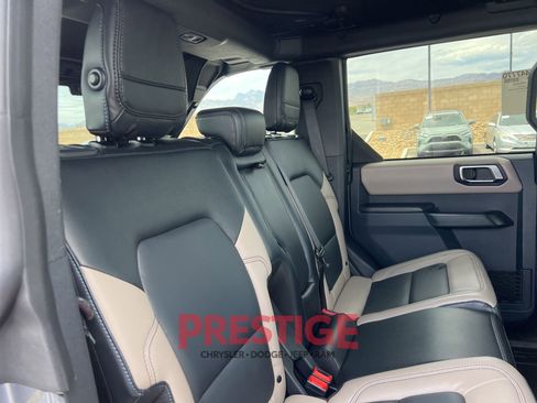 Used 2024 Ford Bronco Wildtrak AWD/4WD image 23