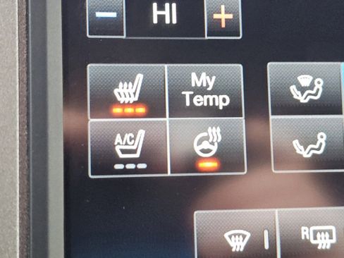 Used 2016 Ford F350 Platinum image 14