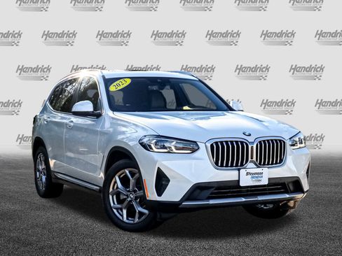 Used 2023 BMW X3 xDrive30i image 2