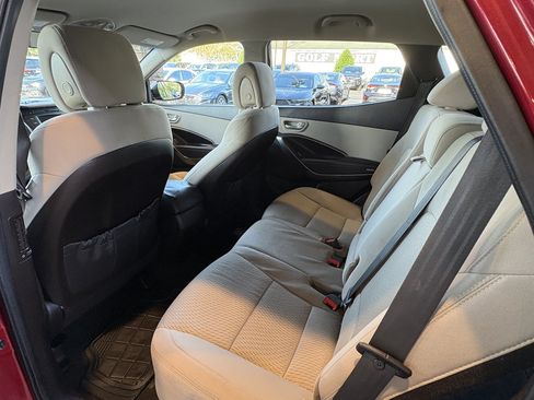Used 2017 Hyundai Santa Fe Sport AWD/4WD image 23