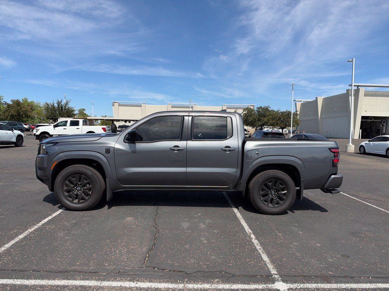 Certified 2026 Nissan Frontier SV w/ Tow Package RWD image 8