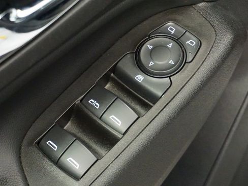 Used 2020 Chevrolet Equinox LT image 28