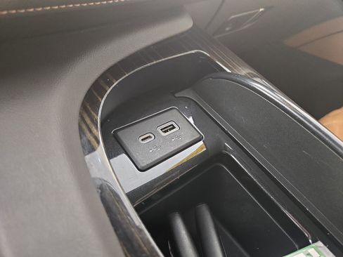 Certified 2022 Cadillac Escalade Sport w/ Touring Package image 28