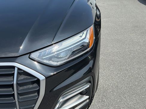 Used 2022 Audi Q5 2.0T Premium w/ Convenience Package AWD/4WD image 11