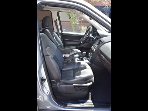 Used 2014 Land Rover LR2 AWD/4WD image 32