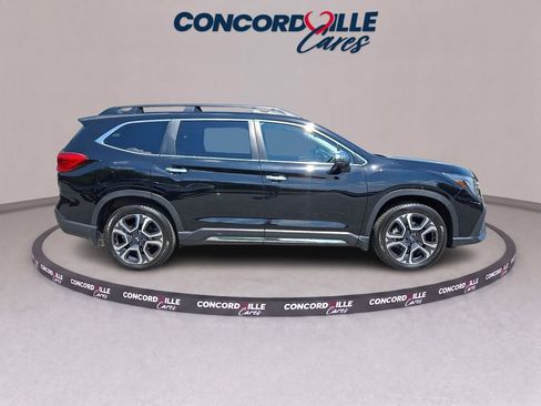 Certified 2023 Subaru Ascent Touring AWD/4WD image 8