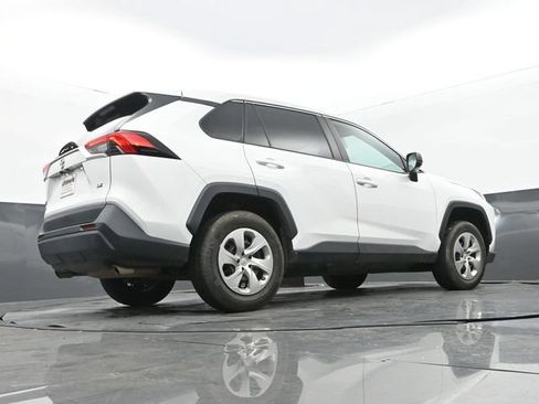 Used 2023 Toyota RAV4 LE FWD image 11