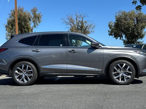 Used 2024 Acura MDX w/ Technology Package AWD/4WD image 4