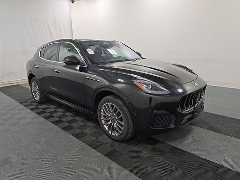Used 2023 Maserati Grecale GT AWD/4WD image 4