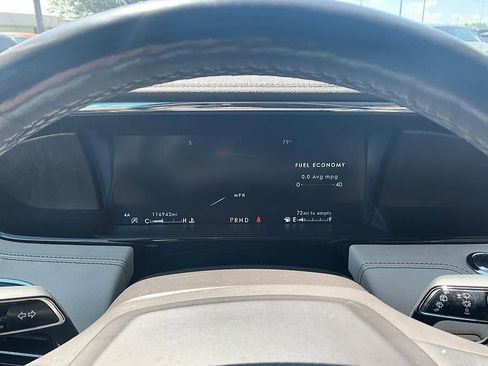 Used 2020 Lincoln Navigator Reserve w/ Luxury Package AWD/4WD image 17