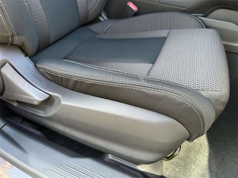 New 2025 Subaru Outback Premium image 9