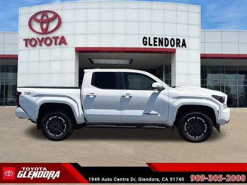 Certified 2024 Toyota Tacoma TRD Sport RWD image 12