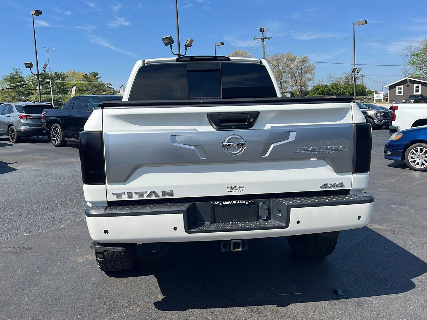 Used 2021 Nissan Titan Platinum Reserve w/ Moonroof Package AWD/4WD image 4