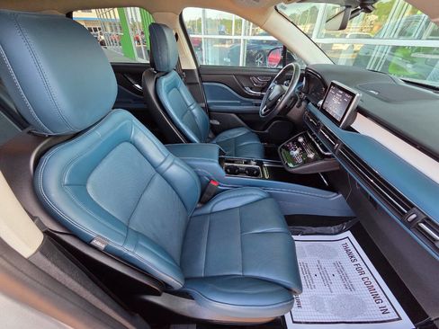 Used 2020 Lincoln Corsair Reserve w/ Equipment Group 202A image 28