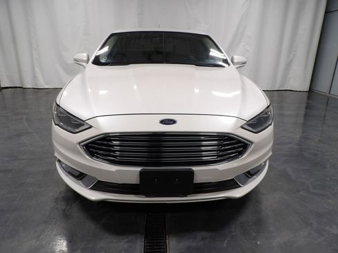 Used 2018 Ford Fusion Titanium image 3