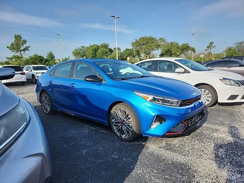 Used 2022 Kia Forte GT w/ GT2 Package FWD image 2