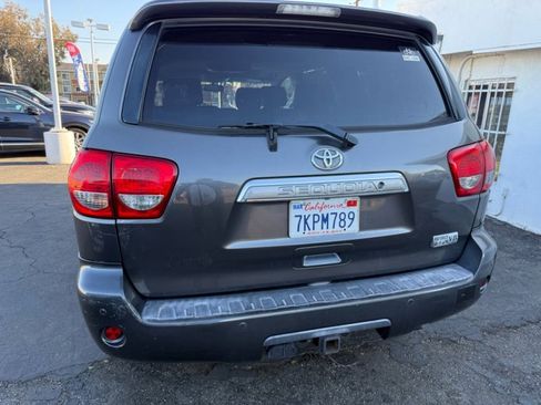 Used 2011 Toyota Sequoia Limited image 8