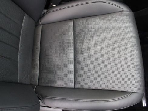 Used 2025 Hyundai Santa Fe SEL AWD/4WD image 32