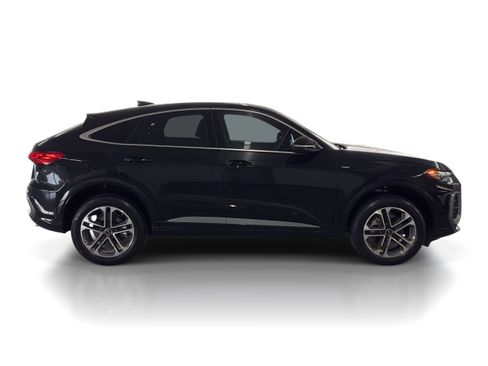 New 2025 Audi Q5 Premium image 8