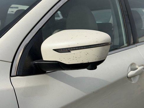 Used 2018 Nissan Rogue Sport SL image 9