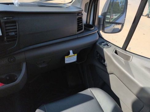 New 2026 Ford Transit 250 Low Roof image 15