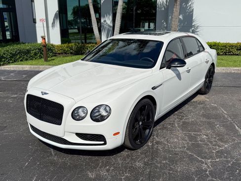 Used 2018 Bentley Flying Spur S W12 AWD/4WD image 10