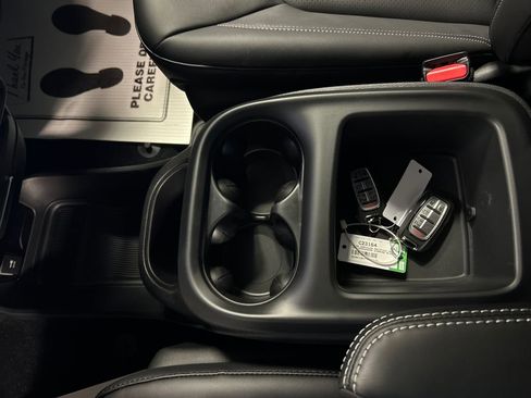 New 2026 Chrysler Pacifica Select image 19