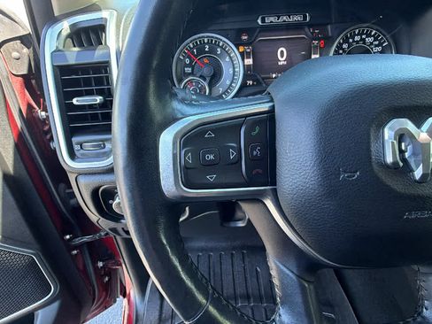 Used 2020 RAM 1500 Laramie AWD/4WD image 19