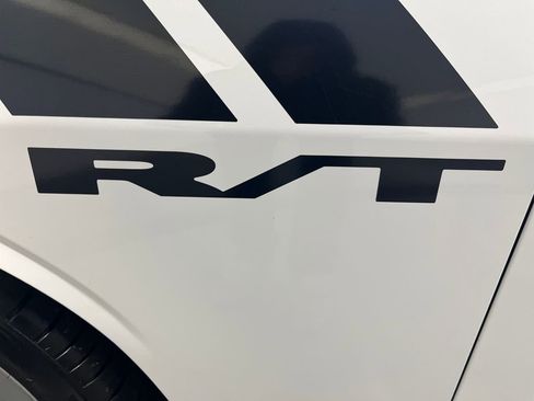 Used 2013 Dodge Challenger R/T Plus image 33