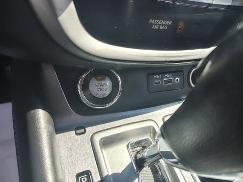 Used 2020 Nissan Murano SV image 30