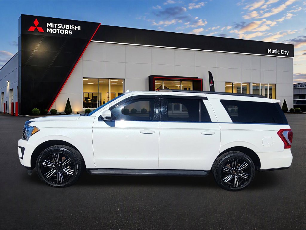 Used 2020 Ford Expedition Max XLT w/ Equipment Group 201A RWD image 3