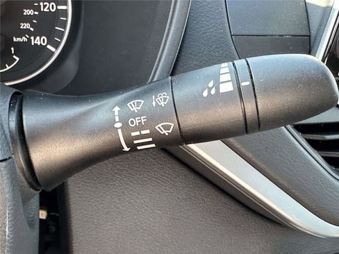 Certified 2022 Nissan Altima 2.5 SV image 30