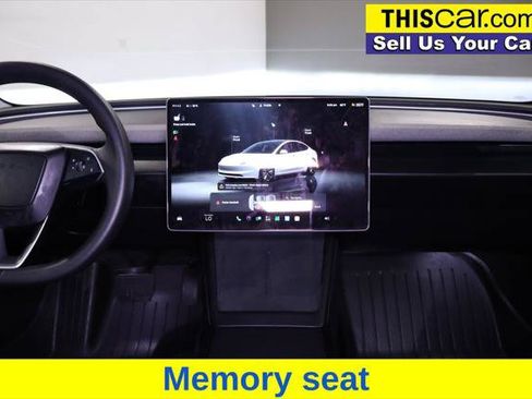 Used 2025 Tesla Model 3 Long Range RWD image 17